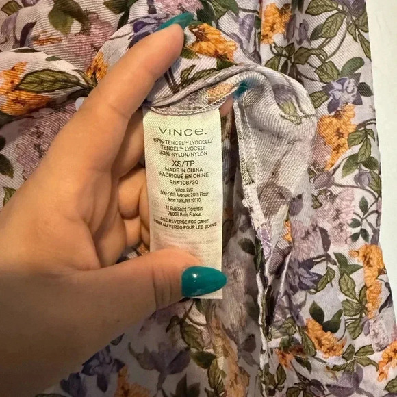 Vince Wisteria Vine Button-Up Womens Blouse Floral Size XS - Picture 5 of 6